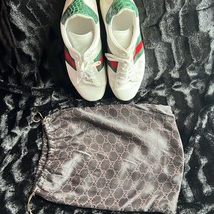 Gucci vintage tennis sneakers